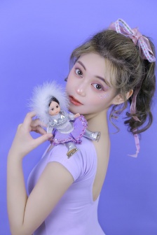 睫毛膏2同级别电影